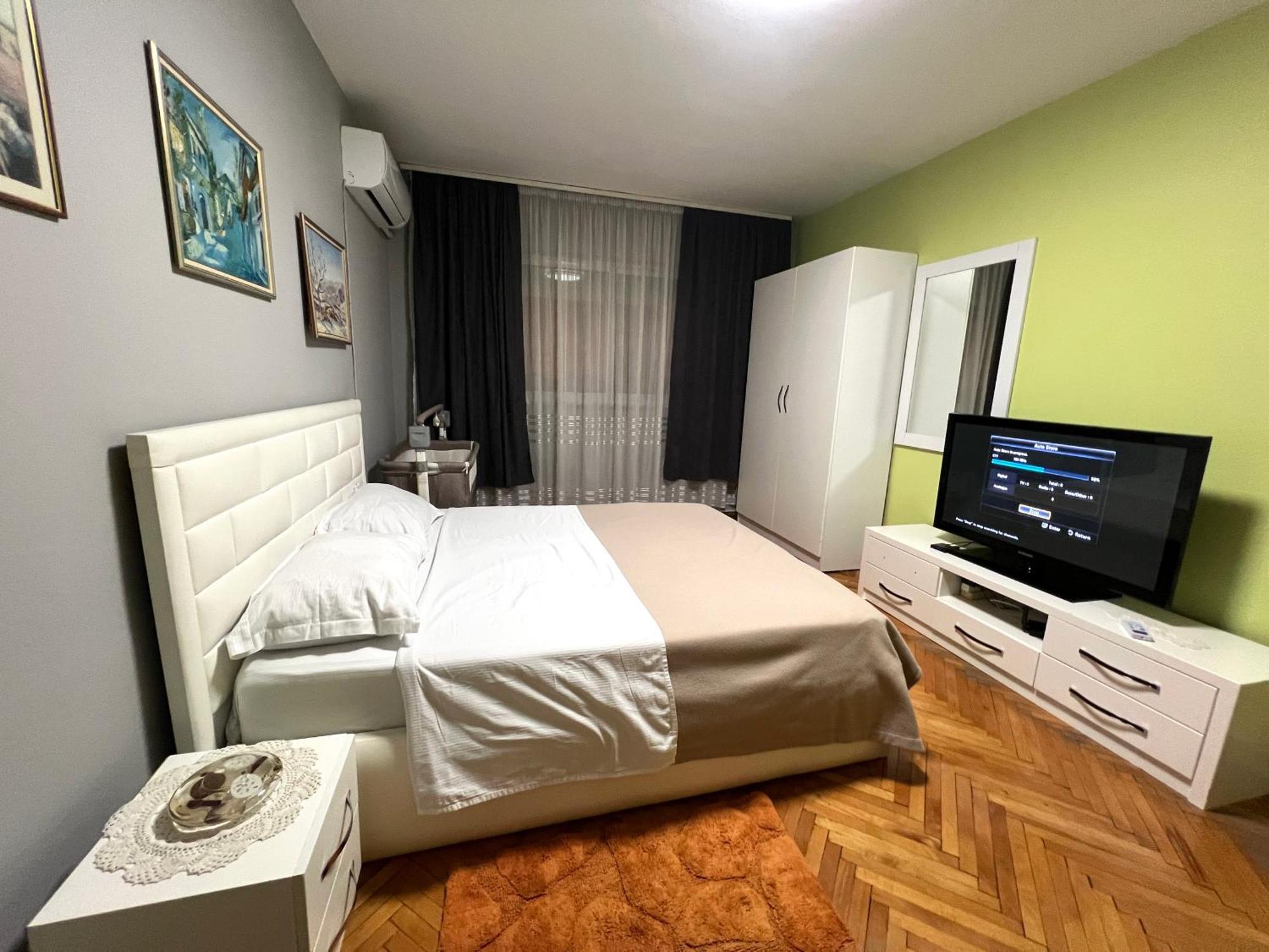 Downtown Retreat 