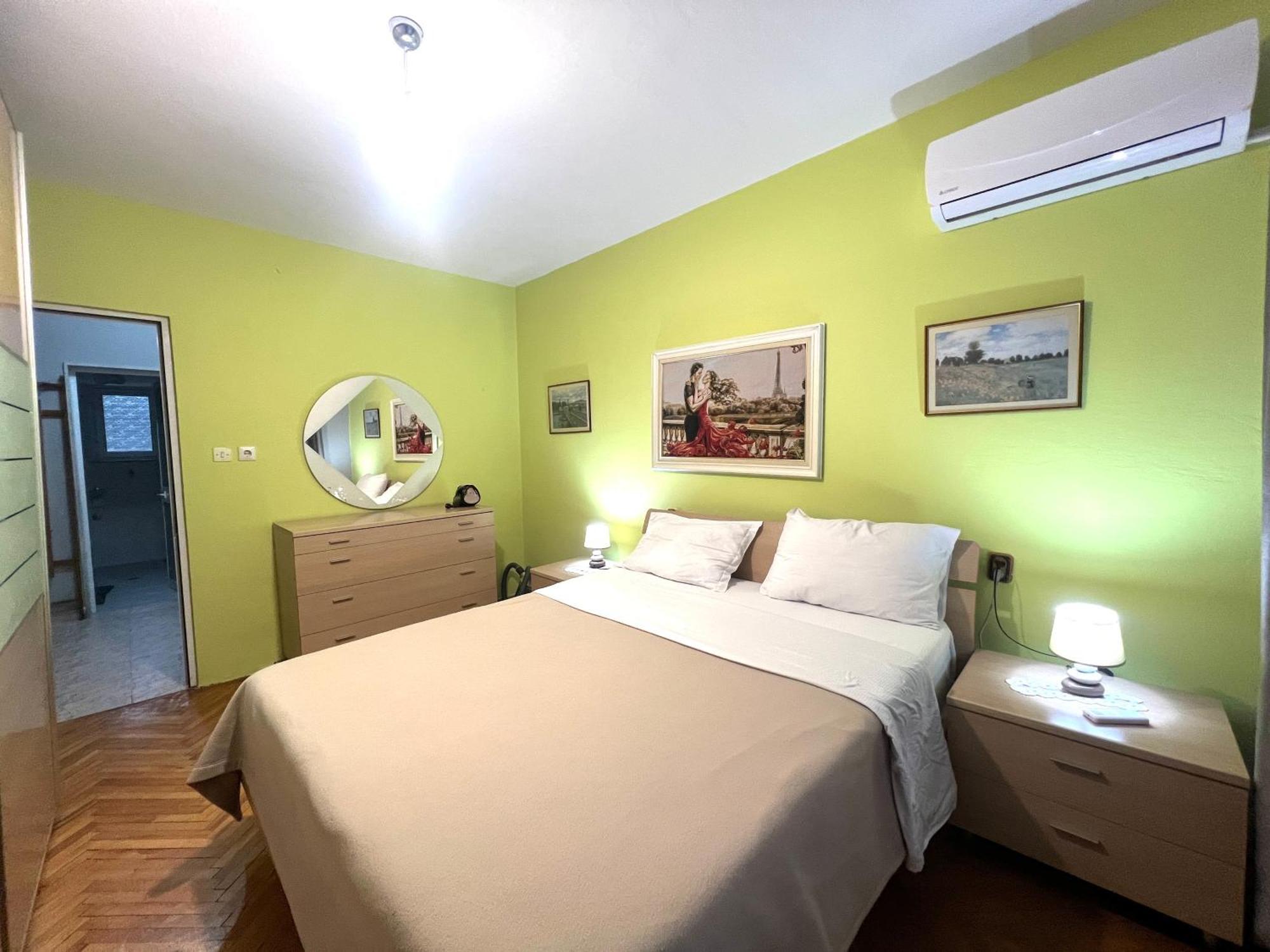 Apartment Downtown Retreat 